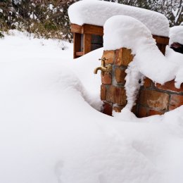 2/10(火)11（水）12（木）積雪のため臨時休業